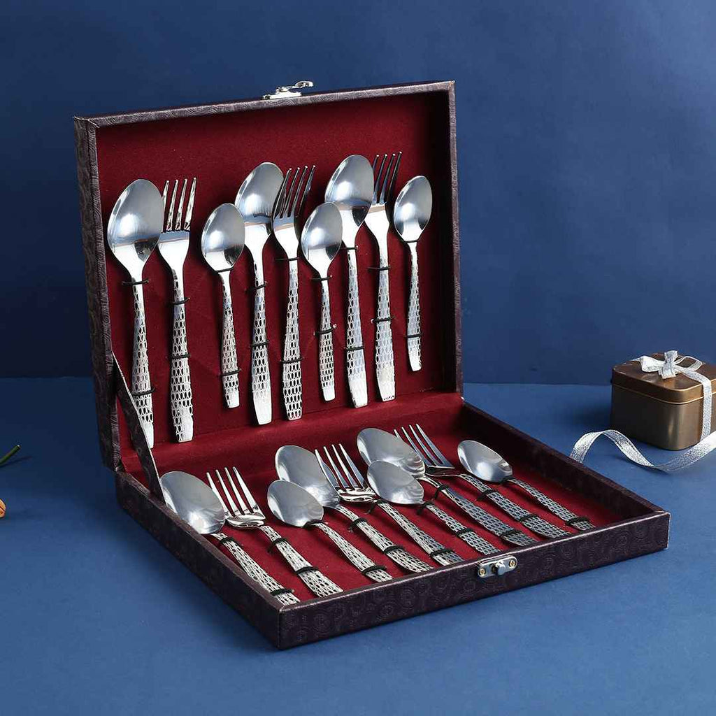 Roma Stainless Steel Cutlery Set - Set of 18 pcs