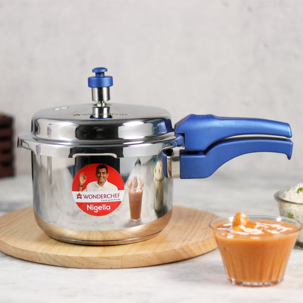 Pressure cooker screw locking system Made in Pakistan Material